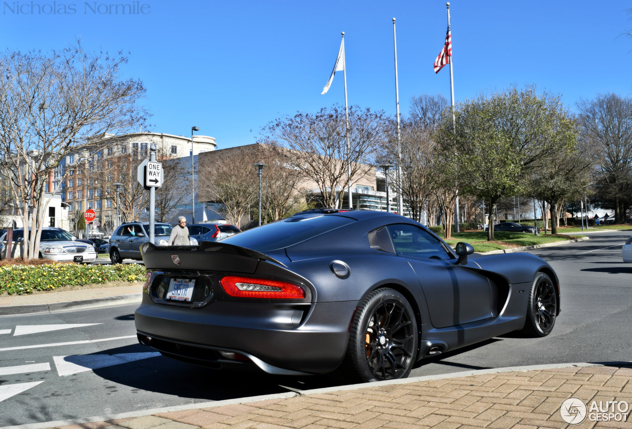 SRT Viper GTS Time Attack Anodized Carbon Edition