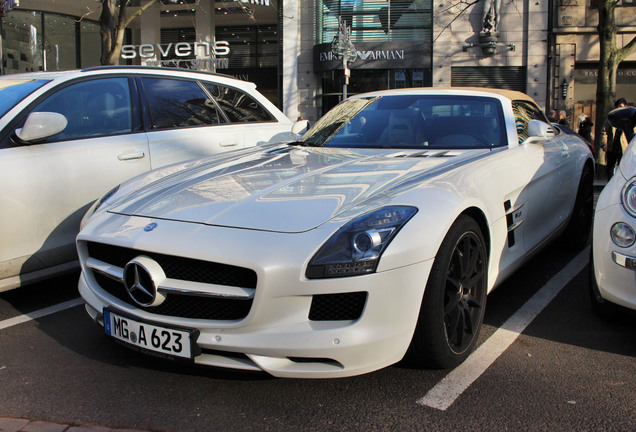 Mercedes-Benz SLS AMG Roadster