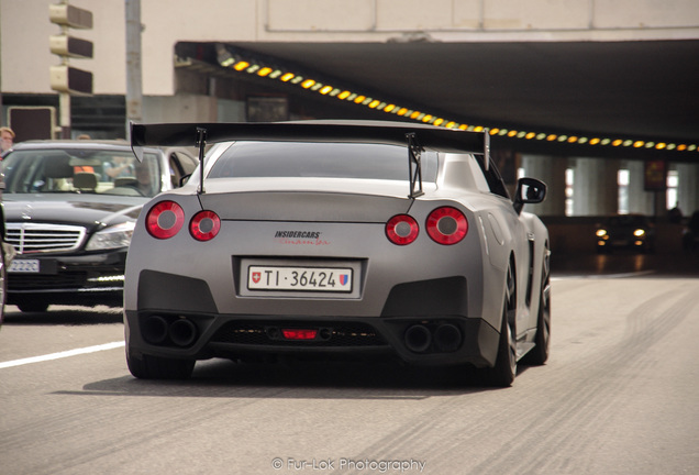 Nissan GT-R J-SPEC PERF