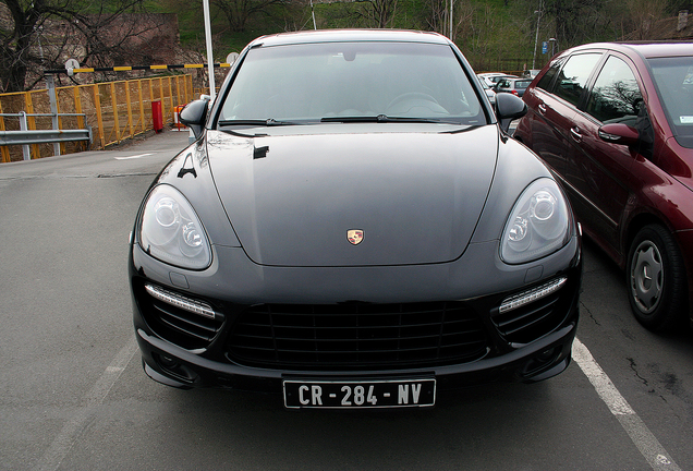 Porsche 958 Cayenne GTS