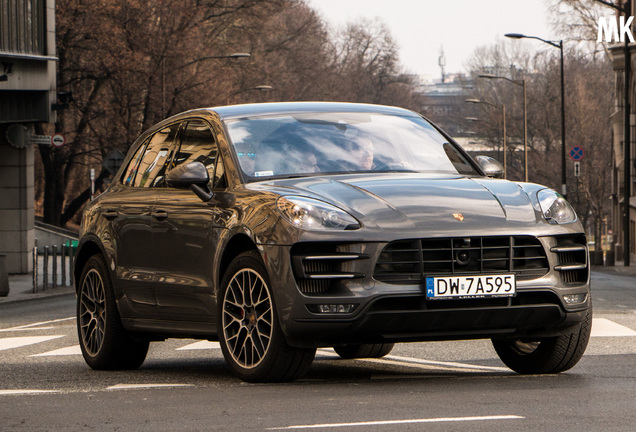 Porsche 95B Macan Turbo