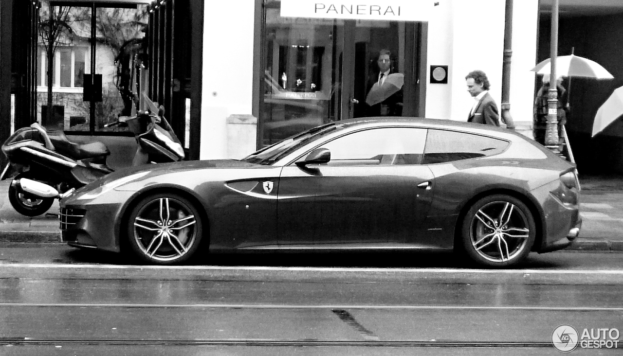 Ferrari FF