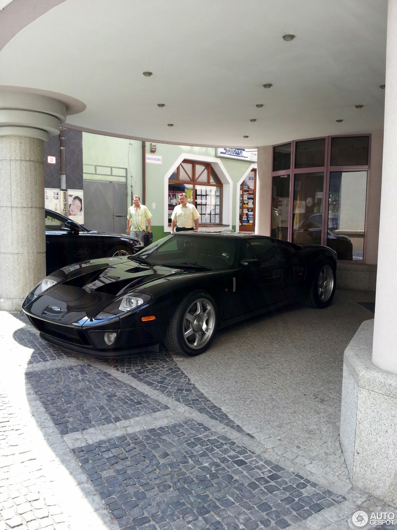 Ford GT