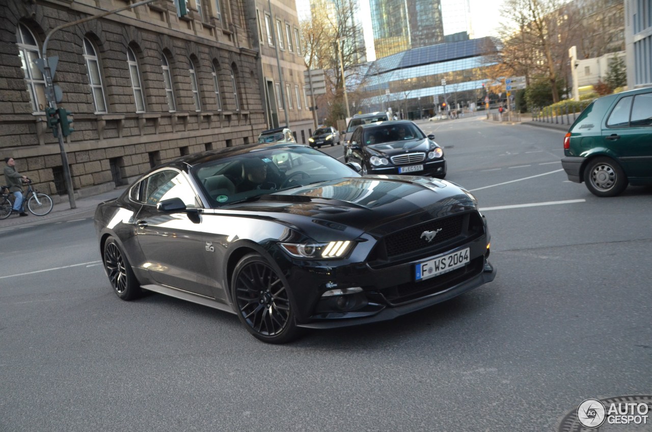 Ford Mustang GT 2015