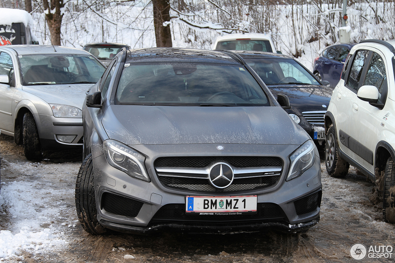 Mercedes-Benz GLA 45 AMG X156