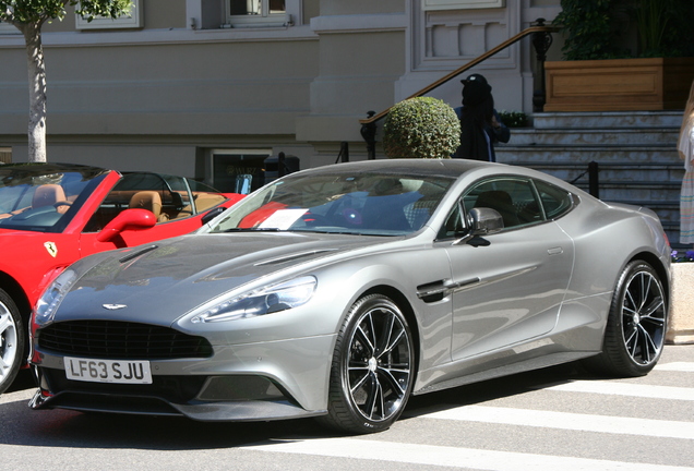 Aston Martin Vanquish 2013