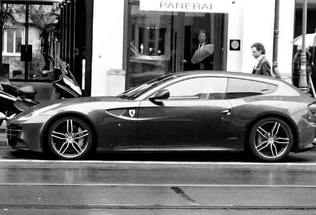 Ferrari FF