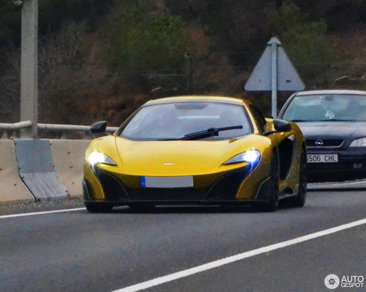 McLaren 675LT Spider