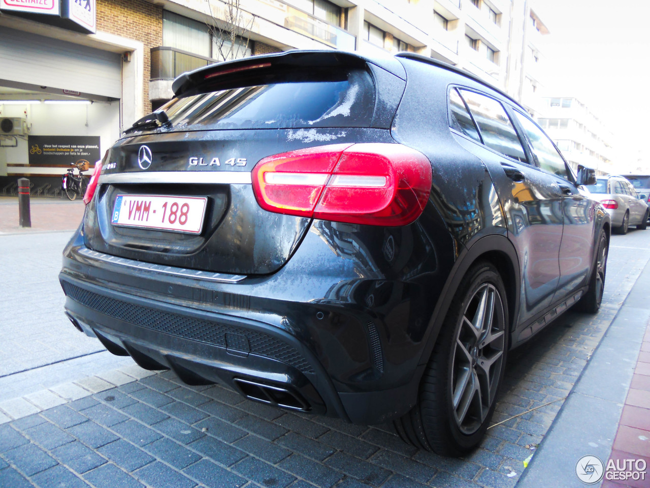 Mercedes-AMG GLA 45 X156