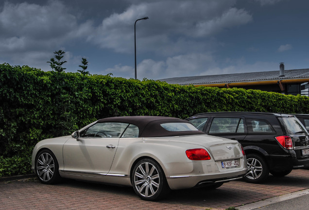 Bentley Continental GTC 2012