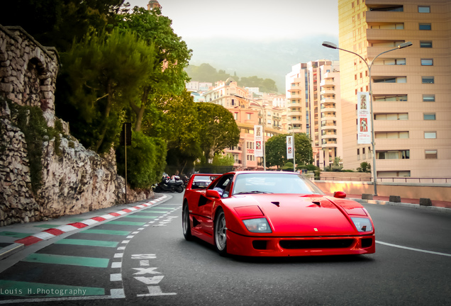 Ferrari F40