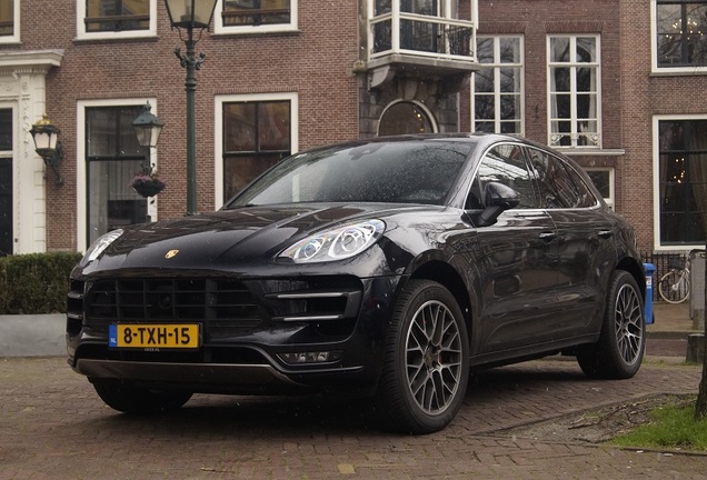 Porsche 95B Macan Turbo