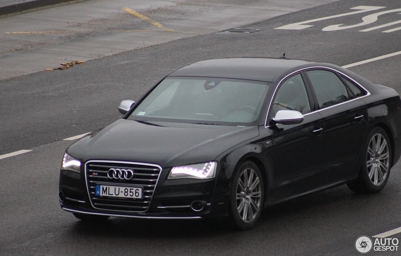 Audi S8 D4