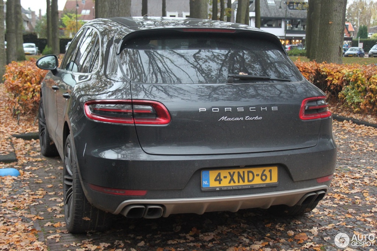 Porsche 95B Macan Turbo