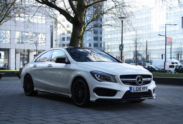 Mercedes-Benz CLA 45 AMG C117