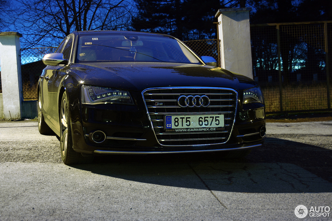 Audi S8 D4