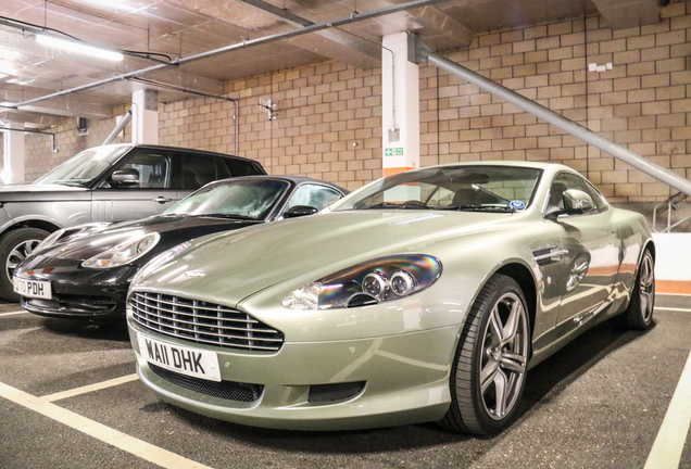 Aston Martin DB9