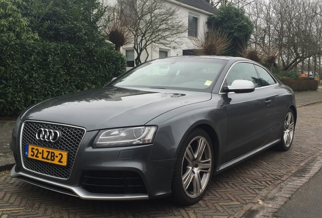 Audi RS5 8T