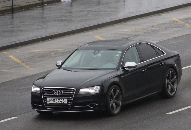 Audi S8 D4