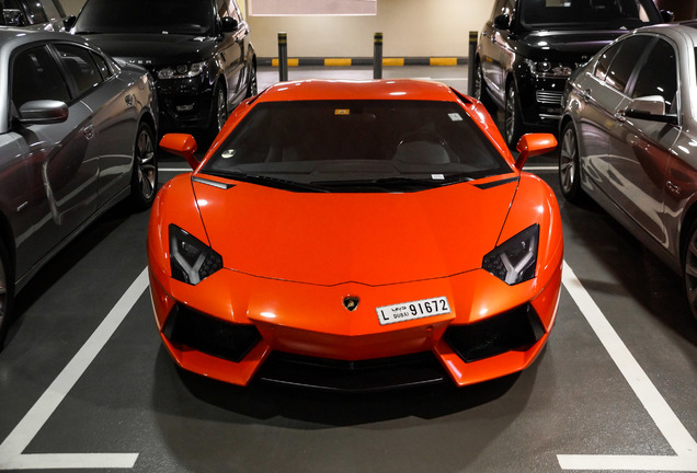 Lamborghini Aventador LP700-4