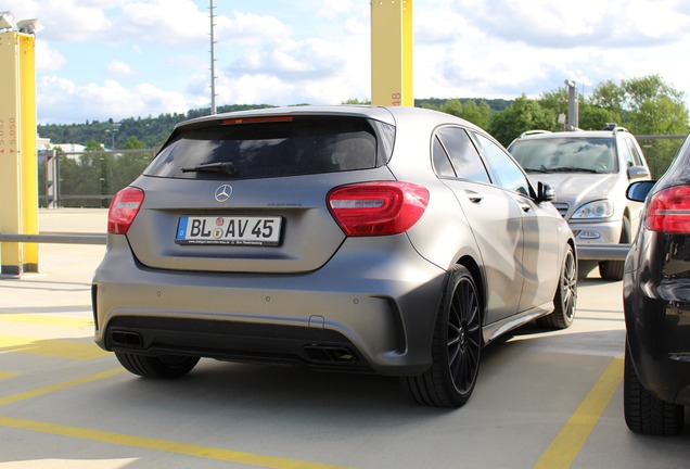 Mercedes-Benz A 45 AMG