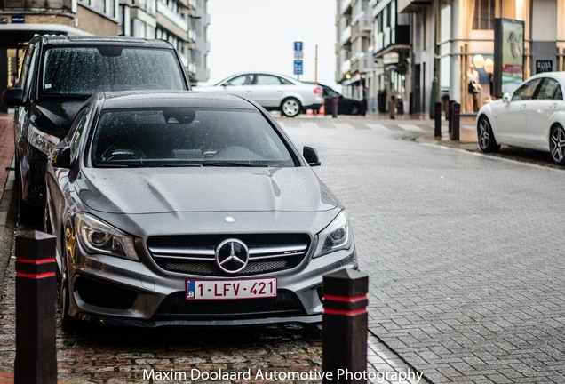 Mercedes-Benz CLA 45 AMG Shooting Brake