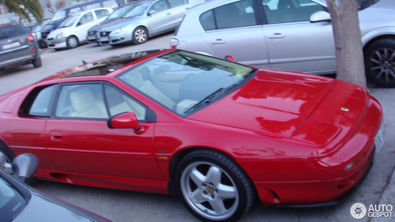 Lotus Esprit S4