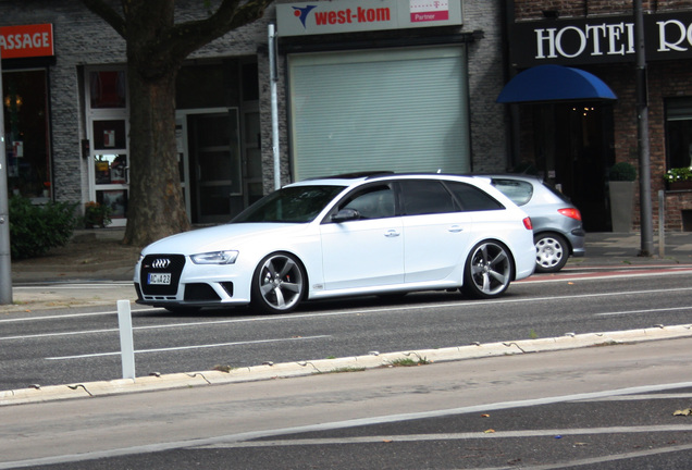 Audi RS4 Avant B8