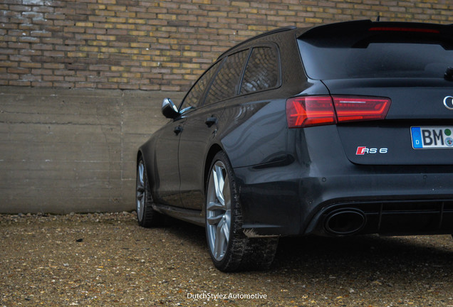 Audi RS6 Avant C7 2015