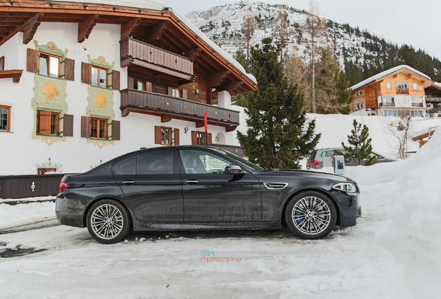 BMW M5 F10 2014