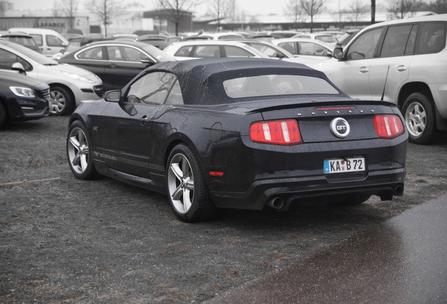 Ford Mustang GT Convertible 2010