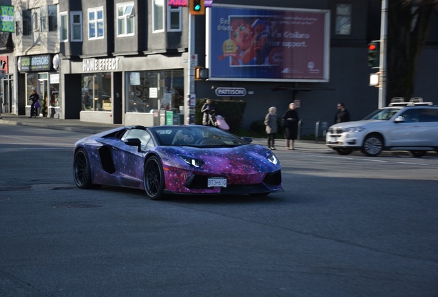 Lamborghini Aventador LP700-4 Roadster