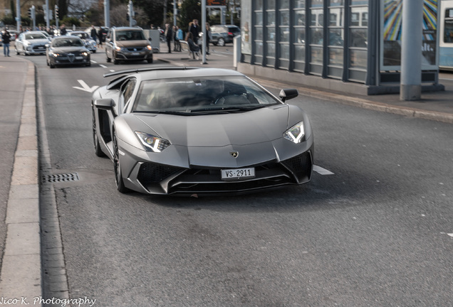 Lamborghini Aventador LP750-4 SuperVeloce