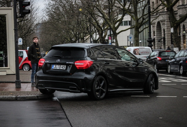 Mercedes-Benz A 45 AMG