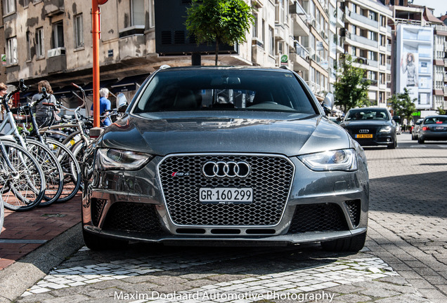 Audi RS4 Avant B8