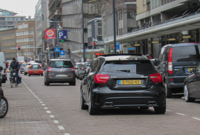 Mercedes-Benz A 45 AMG