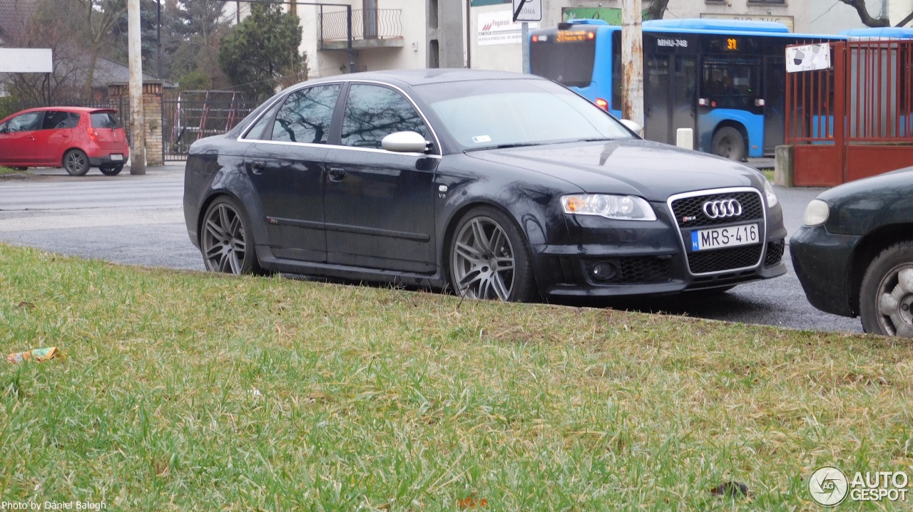 Audi MTM RS4 Sedan