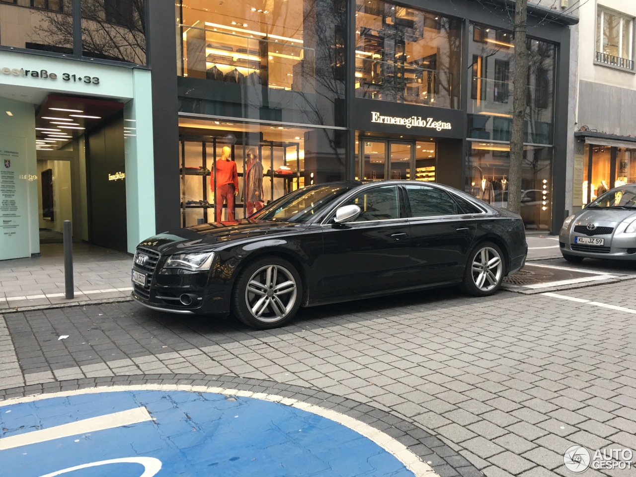 Audi S8 D4