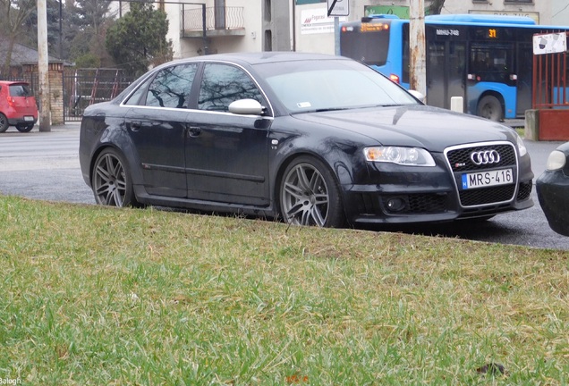 Audi MTM RS4 Sedan