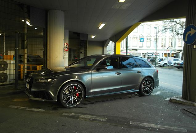 Audi RS6 Avant C7 2015