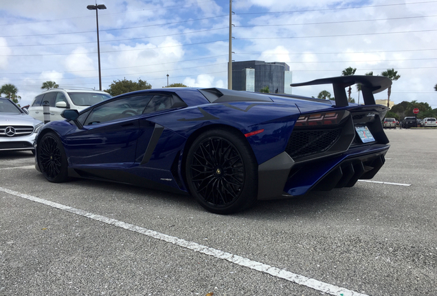 Lamborghini Aventador LP750-4 SuperVeloce