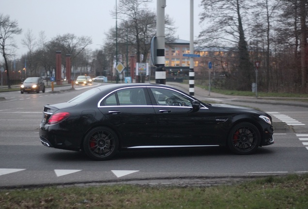 Mercedes-AMG C 63 S W205