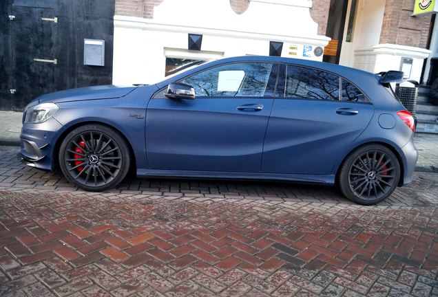 Mercedes-Benz A 45 AMG