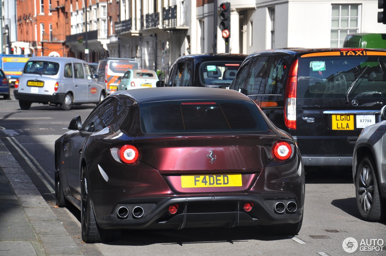 Ferrari FF