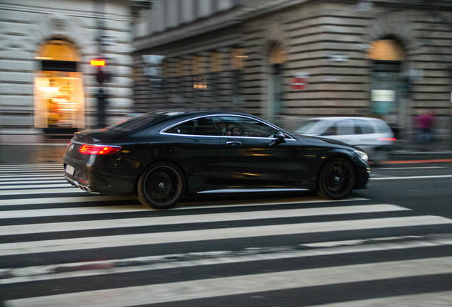 Mercedes-Benz S 63 AMG Coupé C217