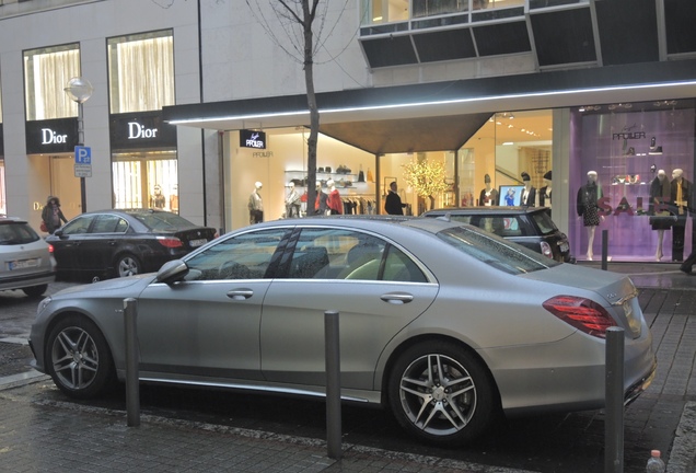 Mercedes-Benz S 63 AMG V222