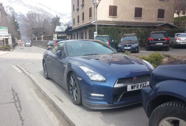 Nissan GT-R 2011