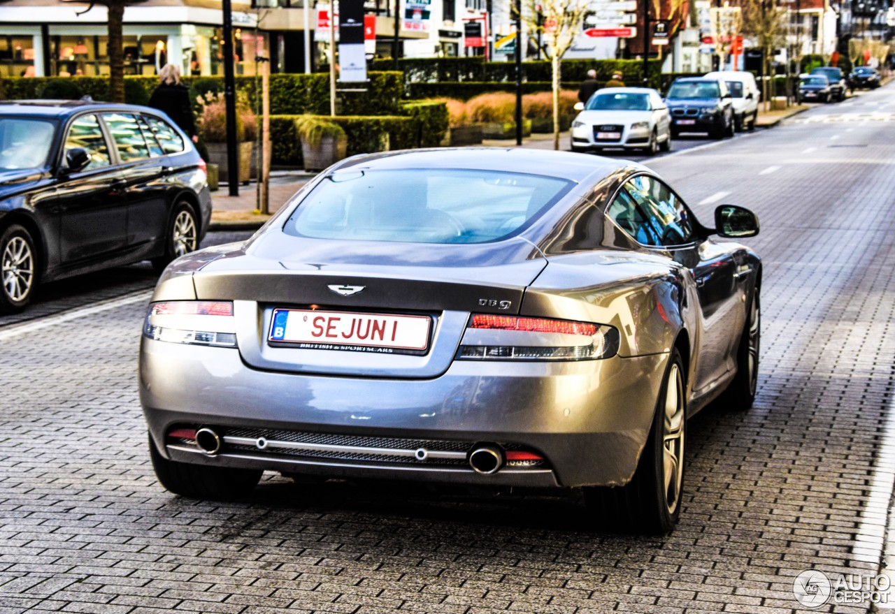 Aston Martin DB9