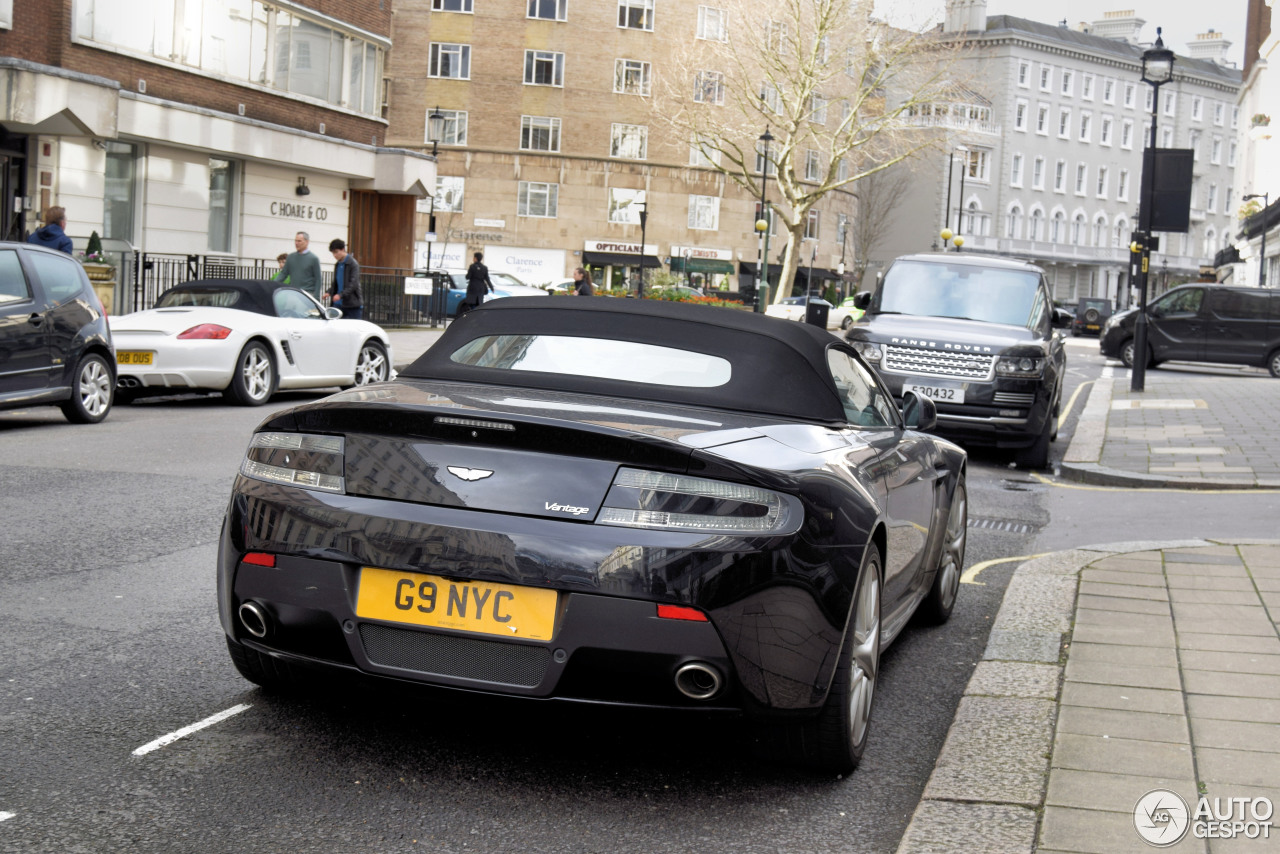 Aston Martin V8 Vantage Roadster 2012