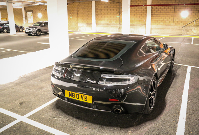Aston Martin V8 Vantage S